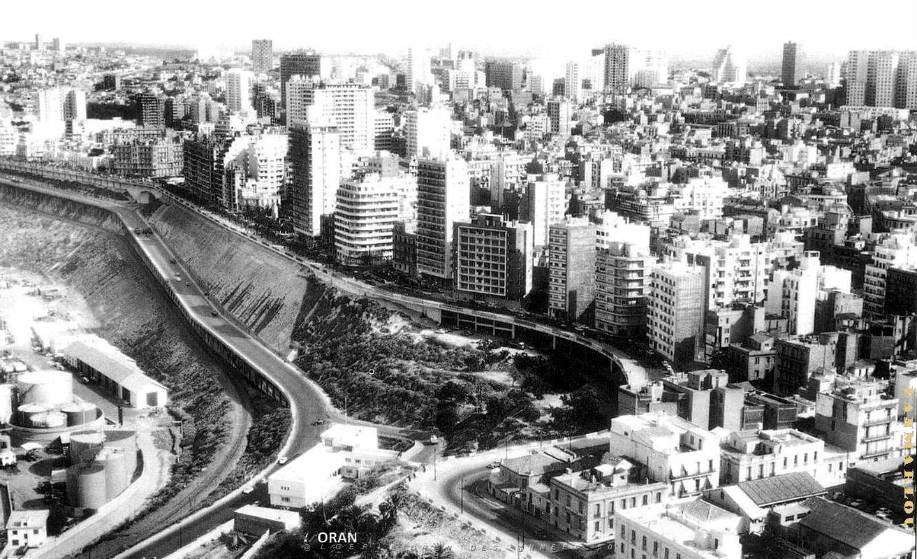 Oran - Front de Mer - Vue aerienne.jpg